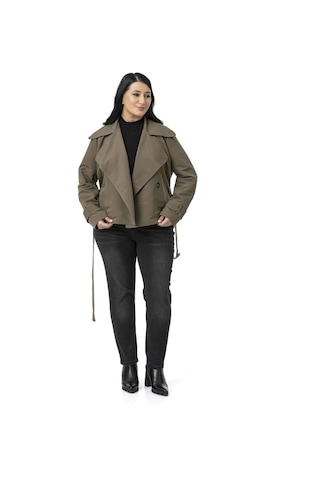 Büyük Beden Mono Yaka Kemerli Astarlı Kısa Haki Trençkot Haki