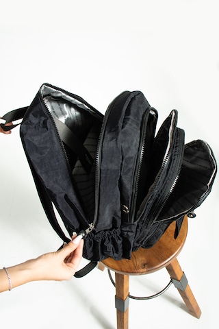 Nemo Bags Siyah Unisex Okul Çantası, Crinkle Su Geçirmez Kumaş, Laptop Seyahat Sırt Çantası, 24 Lt, 40x30cm Siyah