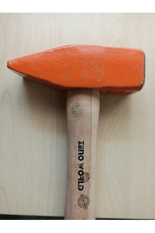 Ahşap Saplı Çekiç 2000 Gram 2 Kg
