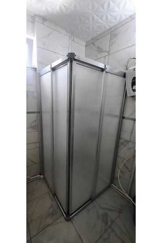 Girayduşakabin 120x120 Parlak Profil Mika Köşe Girişli Kabin Gümüş