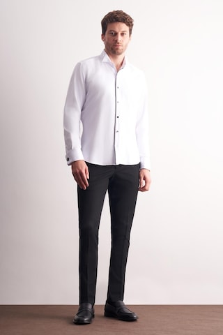 İmza Beyaz Uzun Kol Ata Yaka Düz Pamuklu Slim Fit Gömlek 1004255215 Beyaz