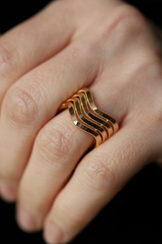 Yenigün Kuyumculuk 14 Ayar Altın Zikzak Modeli 4 Sıra Ajda Yüzük Yzk59883