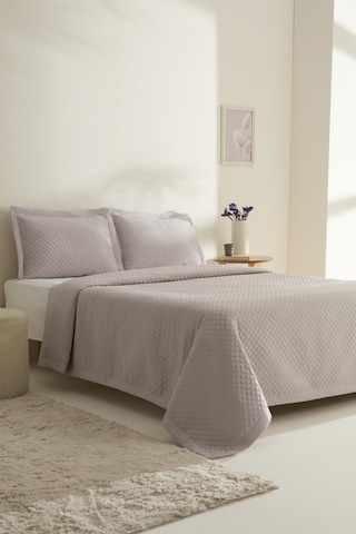 Karaca Home Anna Çift Kişilik Yatak Örtüsü Açık Mürdüm Açık Mürdüm