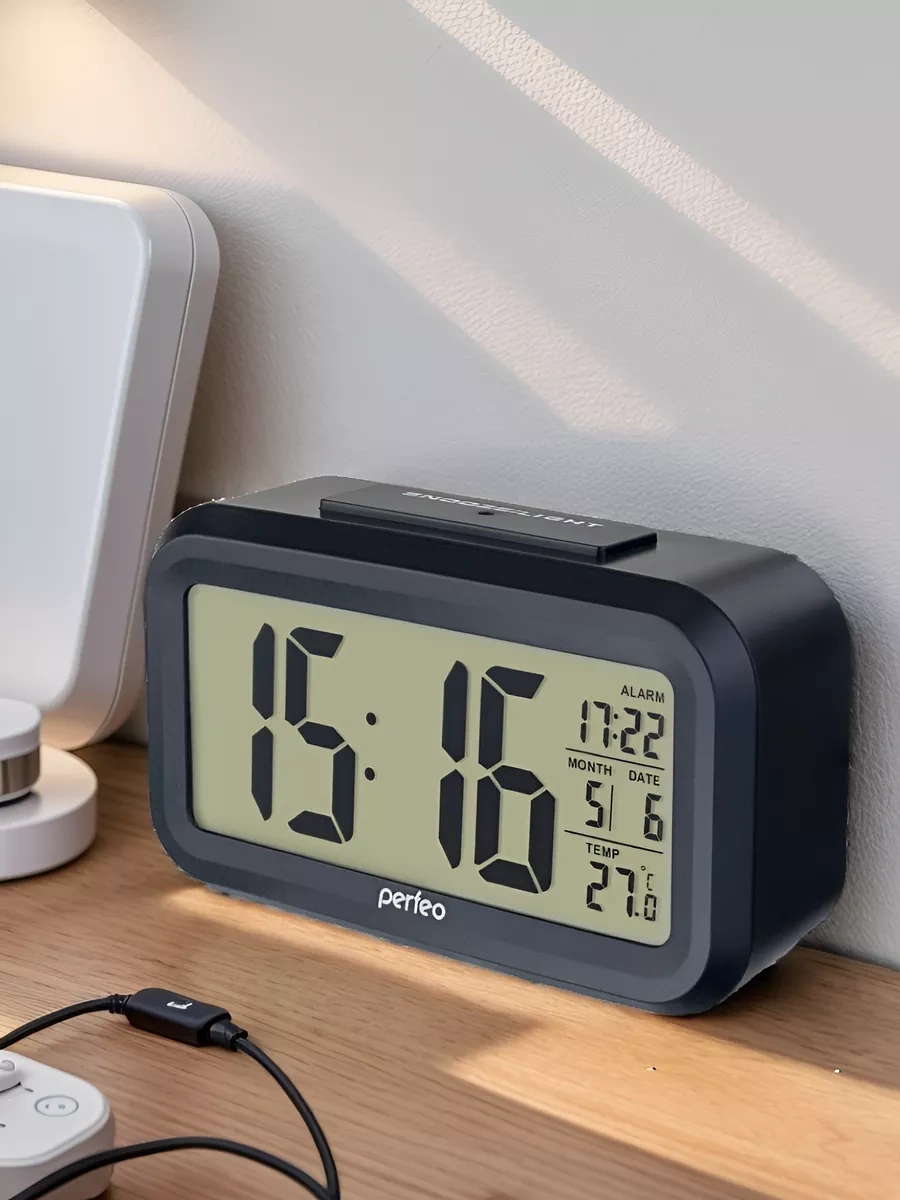 Perfeo Termometreli Masaüstü Elektronik Şık Ajanda Alarm Saati 68543128 Siyah