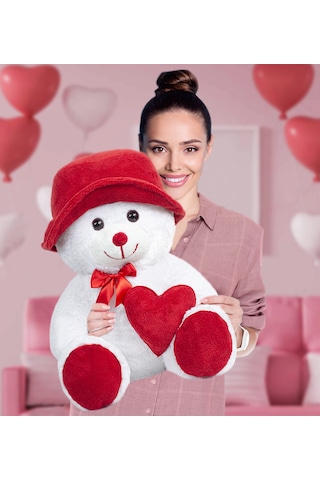 Özgüner 70 Cm Şapkalı Ve Kalpli Peluş Ayıcık