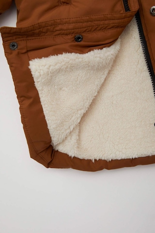 Defacto Erkek Bebek Su İtici Ribana Kollu Kapüşonlu Pelüş Astar Mont A2211A524WNBN230 Kahve