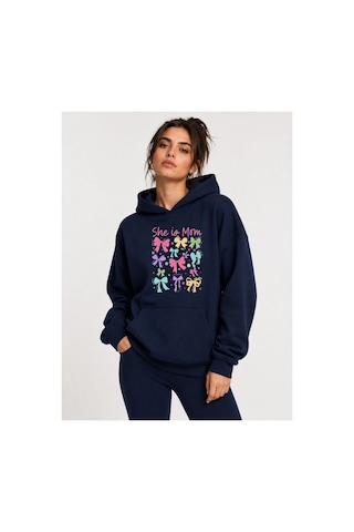 Herkesemoda Renkli Kurdeleler Baskılı Kapüşonlu 2 İplik Şardonlu Sweatshirt Lacivert