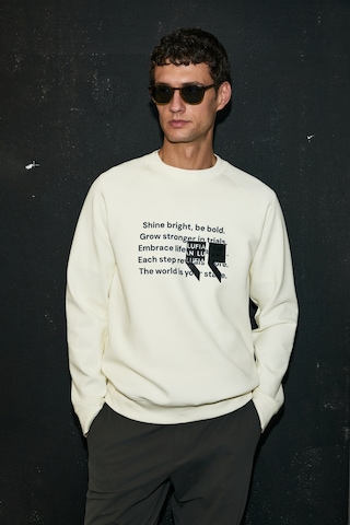 Lufian Shadow Erkek Sweatshirt Kırık Beyaz Kırık Beyaz 112030174100510 Beyaz