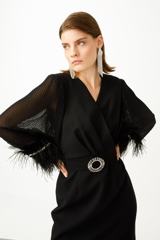 Moda İlgi Kadın Kolları Pliseli Manşeti Otrişli Uzun Elbise B06528 Siyah Siyah