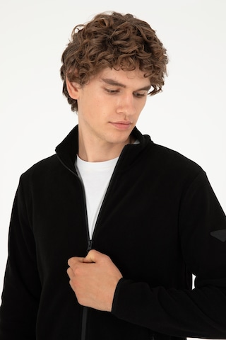 U.S. Polo Assn. Erkek Siyah Basic Polar Hırka 50298066-VR046