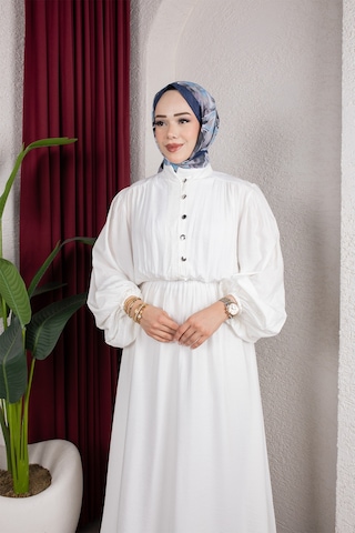 Hira Life Fashion Kadın Çilek Kumaş Ve Önü Düğmeli Eteği Fırfırlı Hakim Yaka Elbise Beyaz Beyaz