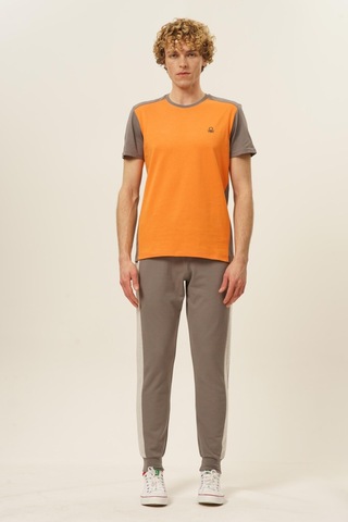 Benetton Bnt-m20452-23y Erkek T-shirt BNT-M20452-R1840 Turuncu