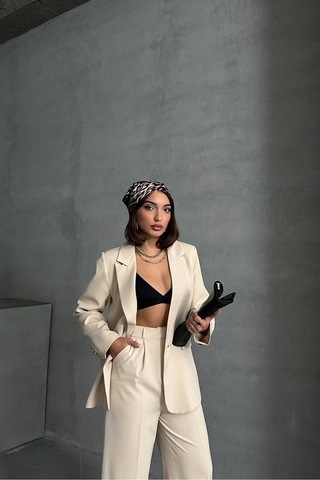 Neşeli Butik Kadın Gold Düğme Detaylı Blazer Ceket Nbg077 Bej