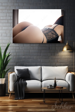 Siyah Dantelli Büstiyerli Tangalı Kadın Model Estetik Renkli Fotoğraf Yatay Kanvas Tablo Tekli 3325