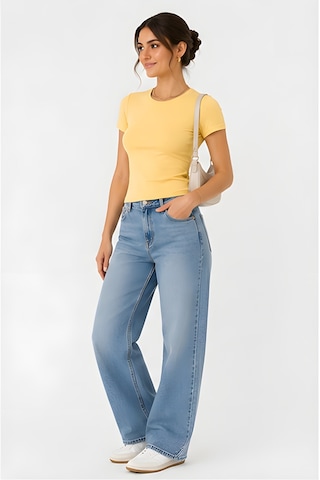Lili Woman Kadın Slim Fit Bisiklet Yaka Basic T-shirt E.8007 Sarı