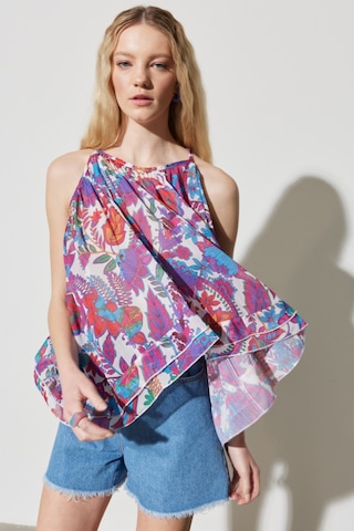 Regular Fit Normal Kesim Bisiklet Yaka Kolsuz Desenli Kloş Bluz Renkli