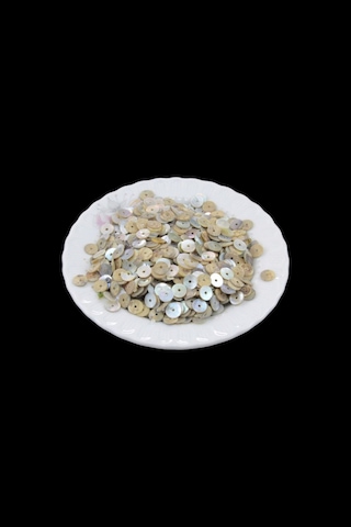 8 Mm Ortadan Delikli Janjan Düğme 25 Adet