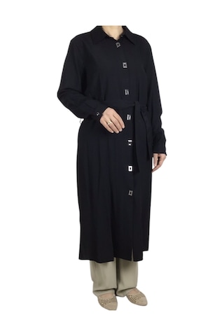 Kadın Önü Çıtçıtlı Beli Kuşaklı Tunik Siyah