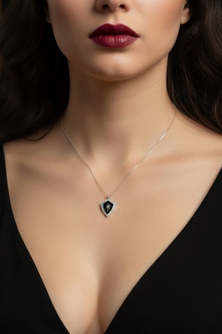 Kuzey Yıldızı Figürlü Kalkan 925 Ayar Gümüş Kadın Kolye Gümüş