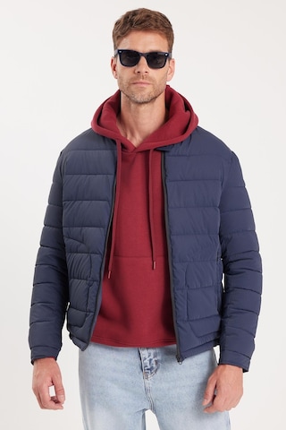 Tudors Erkek Regular Fit Klasik Kesim Dik Yaka Çift Cepli Sıcak Tutan Lacivert Şişme Mont-41803 Lacivert