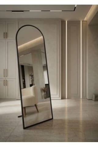Ersan Dizayn Siyah Oval Ayaklı Boy Aynası 50x160 Siyah Ersan Dizayn Siyah Oval Ayaklı Boy Aynası 50x160 Siyah