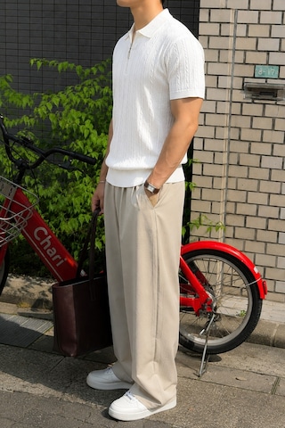 Tarz Cool Erkek Slim Fit Fermuarlı Polo Yaka Saç Örgü Desenli Triko Tişört Yazlık Pamuklu Esnek Örme Beyaz