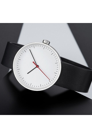 Sones Eutour E041 40 Mm Paslanmaz Çelik Standlı Erkek Manyetik Kuvars Saat Gümüş