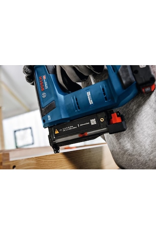 Bosch GNH 18V-35 Akülü Tel Çivi Çakma Tabancası Solo - 0601482700