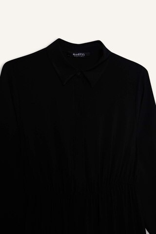 DeFacto Gömlek Yaka Basic Düz Düğmeli Beli Büzgülü Uzun Kollu Maxi Elbise D5851AX25SPBK81