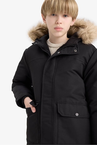 Defacto Parka Mont Çıkarılabilir Suni Kürk Yaka Kapüşonlu Pelüş Astar Erkek Çocuk C8783A824WN Siyah
