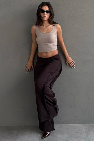 Madmext Kahverengi Dökümlü Cepli Krep Kumaş Wide Leg Pantolon Mg2668 Kahverengi
