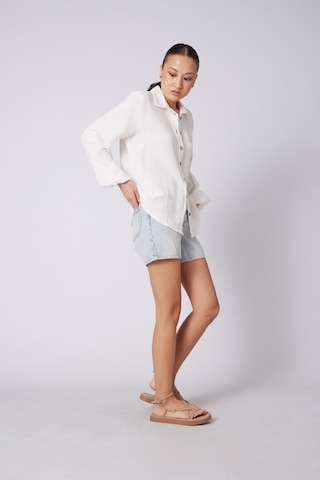 Nisan Tek Cepli Pamuklu Gömlek Ekru