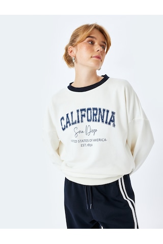 Koton Bisiklet Yaka Uzun Kollu Baskılı Oversize Sweatshirt Beyaz 5sak10219ek Beyaz
