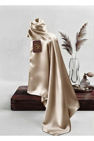 Flora Tekstil Kristal Eşarp Parlak Saten Dokulu Tesettür Abiye Eşarp 95x95 Cm Bej