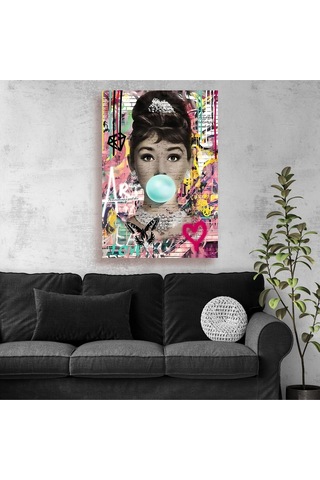 Audrey Hepburn Sakız Kanvas Tablo