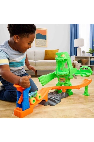 Hot Wheels Monster Trucks Mutant Kaosu Canavarla Mücadele Jmk90