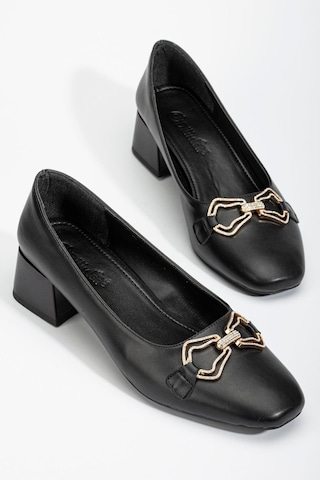 Büyük Numara Cilt Taşlı Aksesuar Siyah Kadın Kısa Topuklu Ayakkabı-3257 Siyah