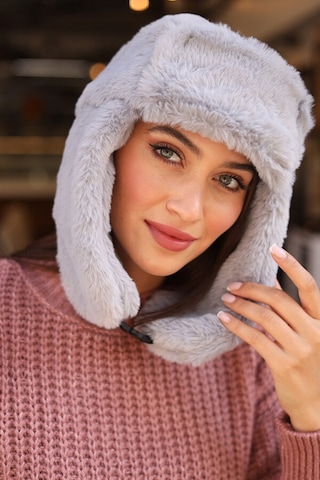 Çıtçıtlı Kürklü Kulaklıklı Peluş Bere Şapka Rkş-03 Gri Gri