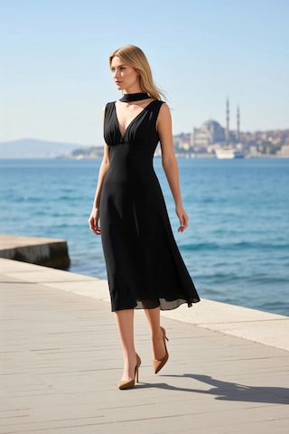 Benerly Kadın Maxi Elbise A Kesim Kruvaze Yaka Kolsuz Büzgülü Tül Örme Ça Siyah