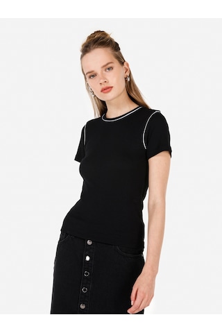 Colin's Colins Slim Fit Bisiklet Yaka Beyaz Çizgili Siyah Kadın Kısa Kol Tişört Cl1072768 Q1.v1 Blk Siyah