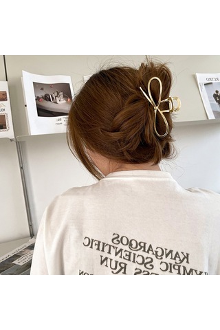 7 Cm Fiyonk Model Altın Saç Tokası Minimal Ve Zarif Metal Mandal Toka Altın