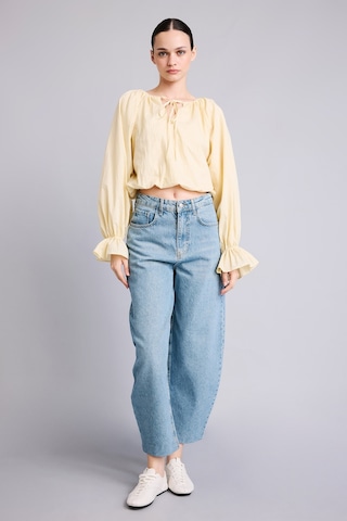 Defacto Regular Fit Büzgülü Balon Kollu Crop Poplin Basic Bluz I4684ax26aubg355 Bej-bg355