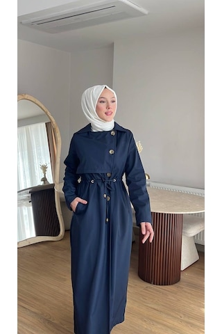 Esra Butik78 Şık Kesim Astarlı Trençkot Kendi Kumaşından Kemerli Tesettür Model Lacivert