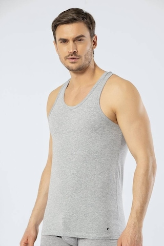 Cacharel Erkek Halter Yaka Spor Atlet 001
