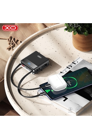 Pr224 38.5w Pd Hızlı Dahili Type-c Usb-c / Lightning Usb-a 3 Çıkış Ekranlı 10000 Mah Powerbank Siyah