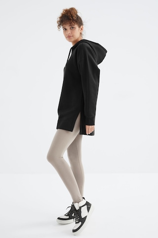 Tommy Life Siyah Reglan Kol Basic Kapüşonlu Oversize Sweatshirt Tunik - 97242 Siyah