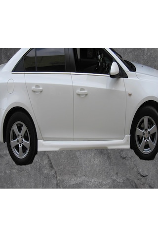 Chevrolet Cruze Sedan Yan Marşpiyel
