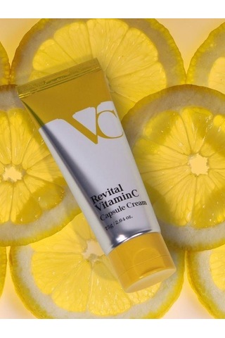 Dermal Revital Vitamin C Canlandırıcı ve Ton Eşitleyici Krem 75 ML