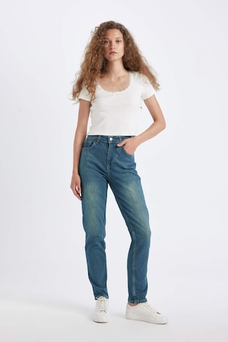 Defacto Comfort Mom Yüksek Bel Uzun Jean Yıkamalı Pantolon D4302AX24AUNM28 Mavi