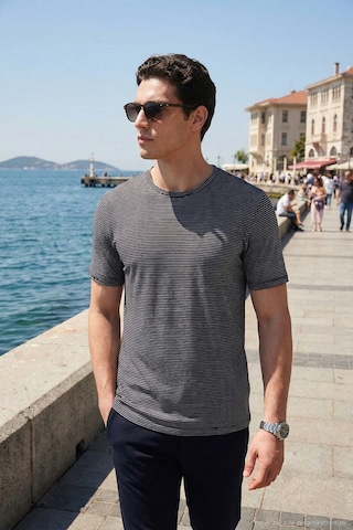 Buratti Erkek T Shirt 5904030 Lacivert Lacivert